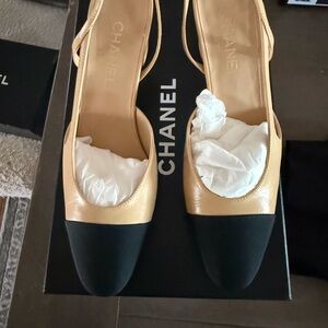 CHANEL Black and Tan Heels